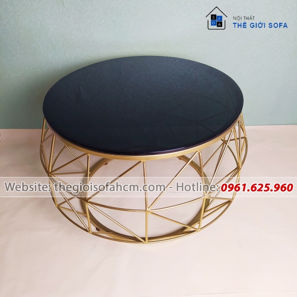 BÀN TRÀ MẶT KÍNH KHUNG SẮT MÀU VÀNG​​​​​​​ 